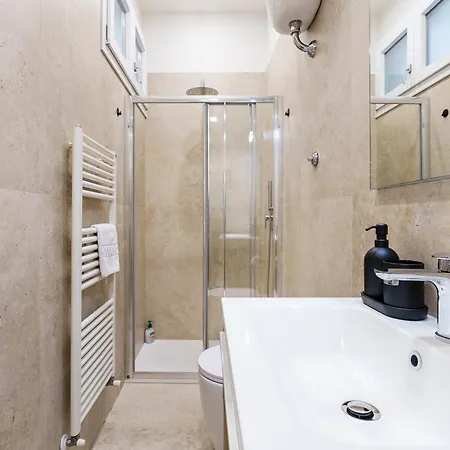 Leonardo Apartment Florenz